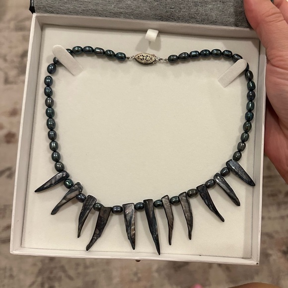 Custom designed sterling silver fresh water pearl and shell necklace - Picture 14 of 14